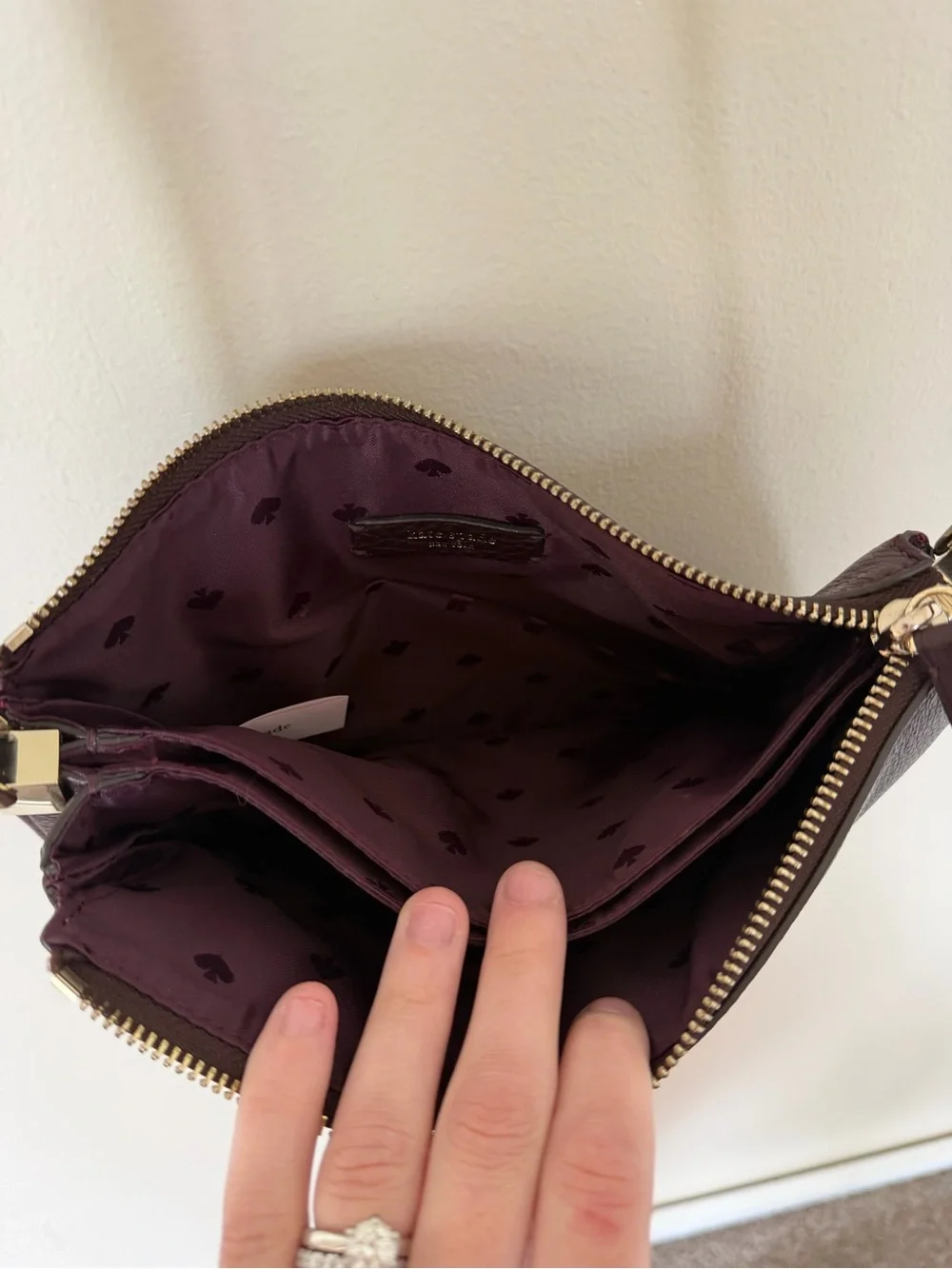 KATE SPADE Jackson Triple Gusset Crossbody Bag in Pebble Leather Cherrywood